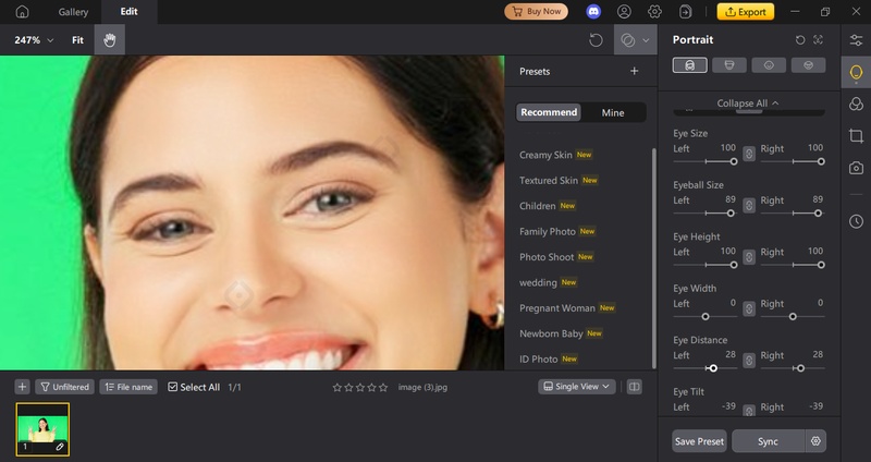 Adjust eyes naturally